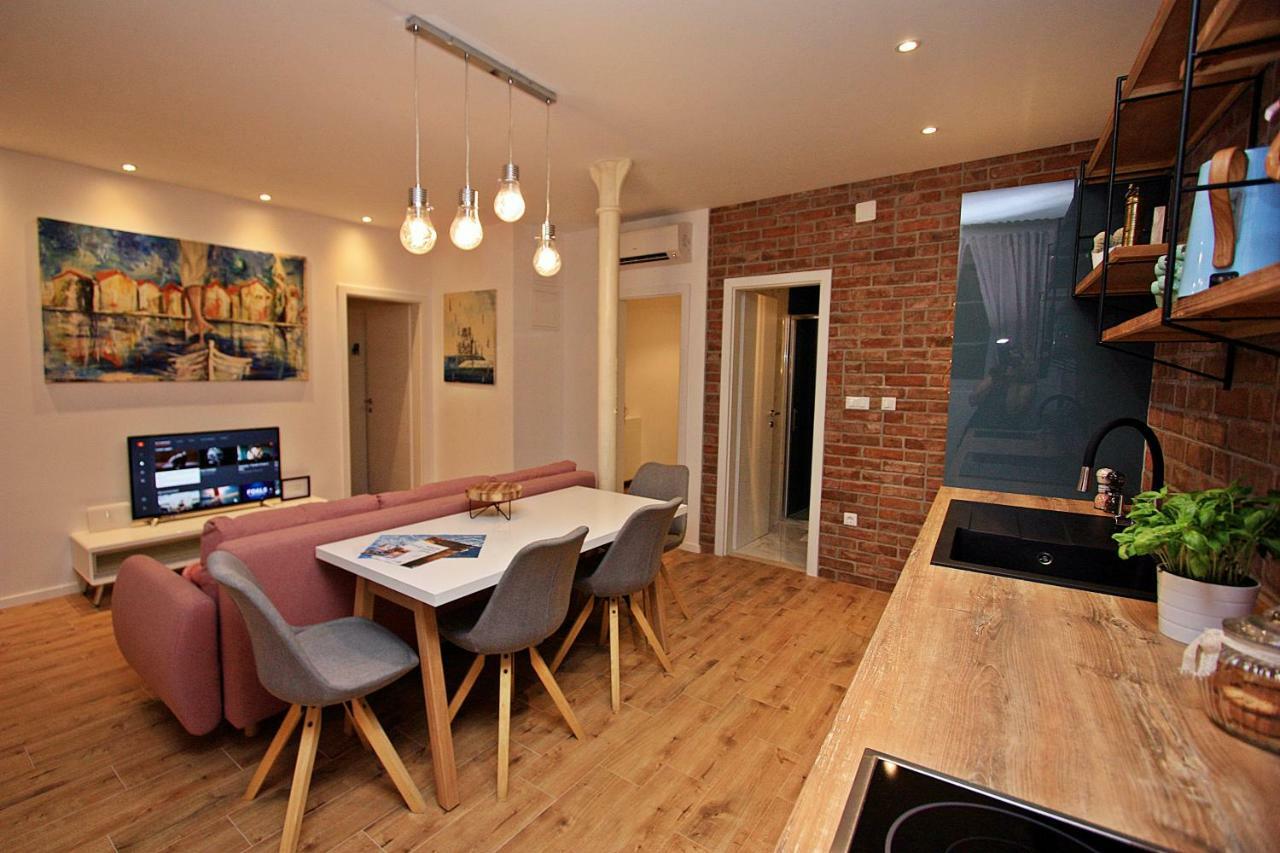 Apartman Michelangelo In The Centar Of 수페타르 외부 사진