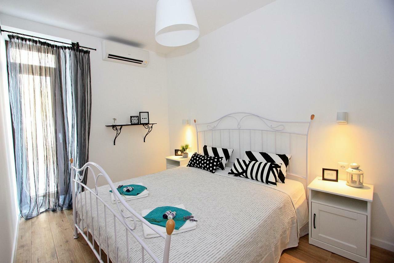 Apartman Michelangelo In The Centar Of 수페타르 외부 사진