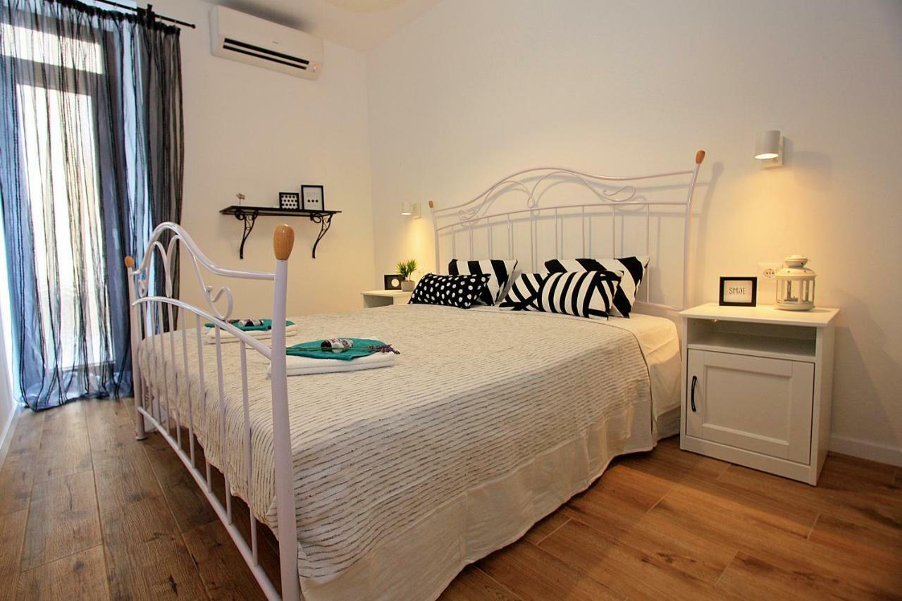Apartman Michelangelo In The Centar Of 수페타르 외부 사진